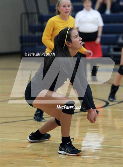 Thumbnail 2 in Gatesville @ Glenn photogallery.