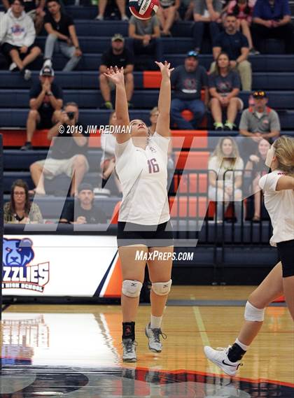 Thumbnail 3 in Gatesville @ Glenn photogallery.