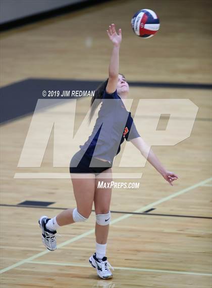 Thumbnail 2 in Gatesville @ Glenn photogallery.