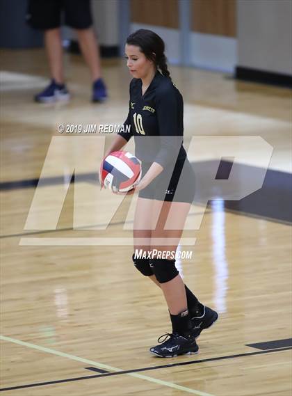 Thumbnail 3 in Gatesville @ Glenn photogallery.