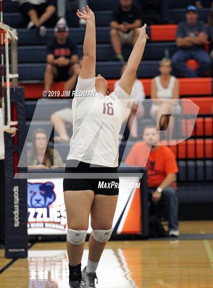 Thumbnail 2 in Gatesville @ Glenn photogallery.
