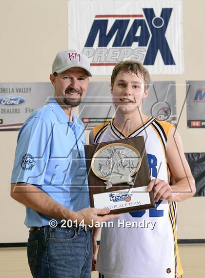 Thumbnail 3 in Sierra Vista vs. Sutter (MaxPreps Holiday Classic) photogallery.