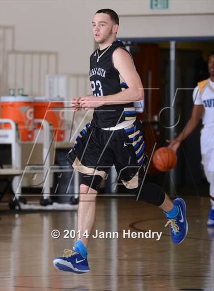 Thumbnail 1 in Sierra Vista vs. Sutter (MaxPreps Holiday Classic) photogallery.