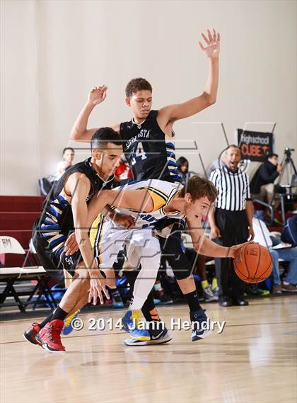 Thumbnail 1 in Sierra Vista vs. Sutter (MaxPreps Holiday Classic) photogallery.