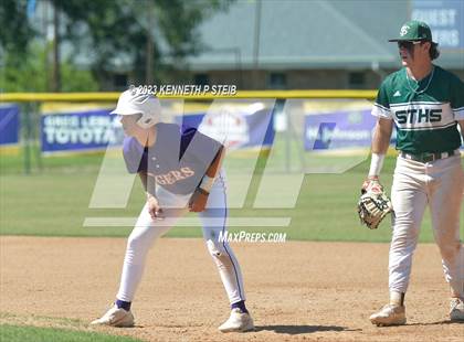 Thumbnail 2 in Thibodaux vs. South Terrebonne (LHSAA Division I Non-Select Bi-District) photogallery.