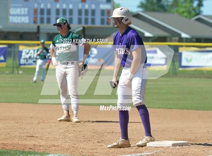 Thumbnail 1 in Thibodaux vs. South Terrebonne (LHSAA Division I Non-Select Bi-District) photogallery.