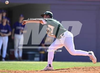 Thumbnail 1 in Thibodaux vs. South Terrebonne (LHSAA Division I Non-Select Bi-District) photogallery.