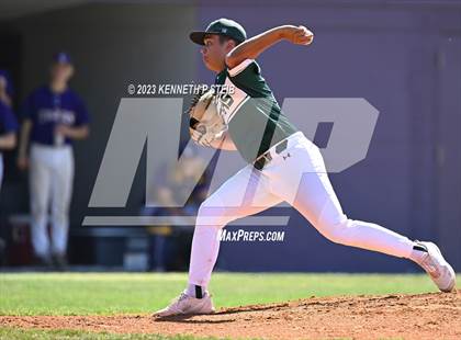 Thumbnail 3 in Thibodaux vs. South Terrebonne (LHSAA Division I Non-Select Bi-District) photogallery.