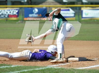 Thumbnail 2 in Thibodaux vs. South Terrebonne (LHSAA Division I Non-Select Bi-District) photogallery.