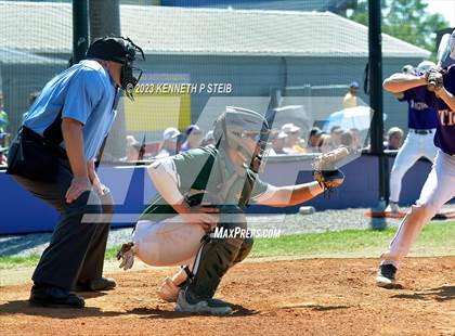 Thumbnail 3 in Thibodaux vs. South Terrebonne (LHSAA Division I Non-Select Bi-District) photogallery.