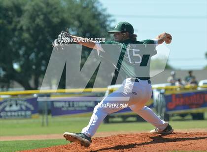 Thumbnail 1 in Thibodaux vs. South Terrebonne (LHSAA Division I Non-Select Bi-District) photogallery.