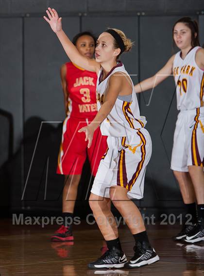 Thumbnail 2 in Deer Park @ Yates (McDonald's Texas Invitational) photogallery.