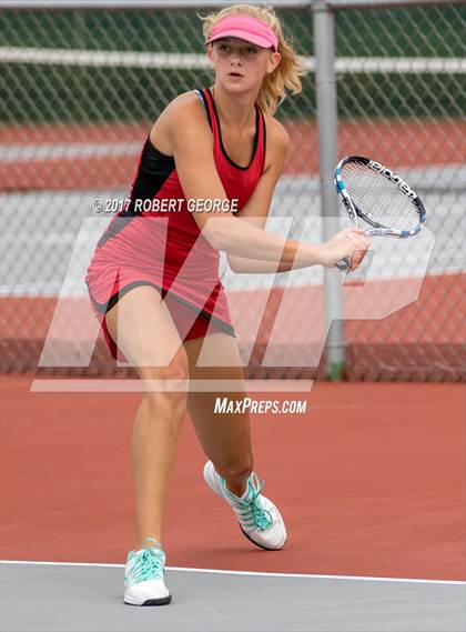 Thumbnail 1 in New Berlin Eisenhower @ Muskego photogallery.