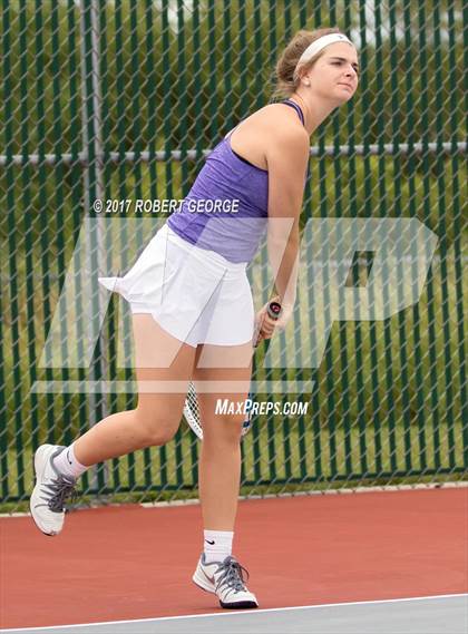 Thumbnail 3 in New Berlin Eisenhower @ Muskego photogallery.