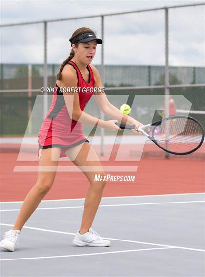 Thumbnail 2 in New Berlin Eisenhower @ Muskego photogallery.
