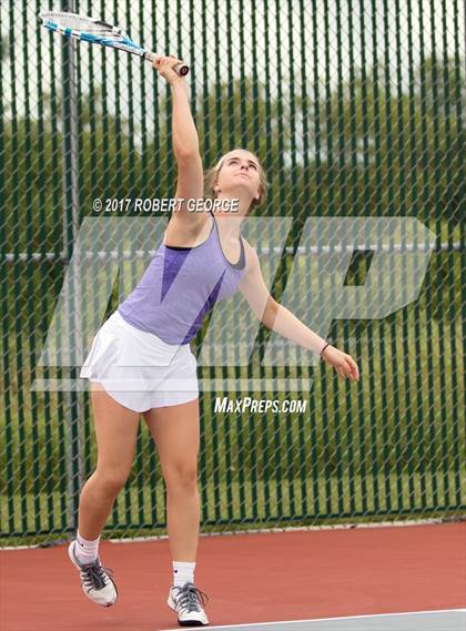 Thumbnail 2 in New Berlin Eisenhower @ Muskego photogallery.