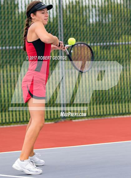 Thumbnail 1 in New Berlin Eisenhower @ Muskego photogallery.