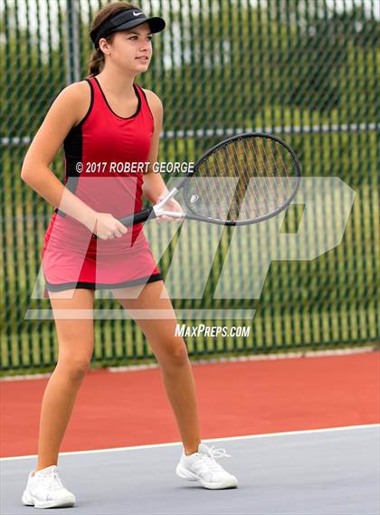Thumbnail 3 in New Berlin Eisenhower @ Muskego photogallery.