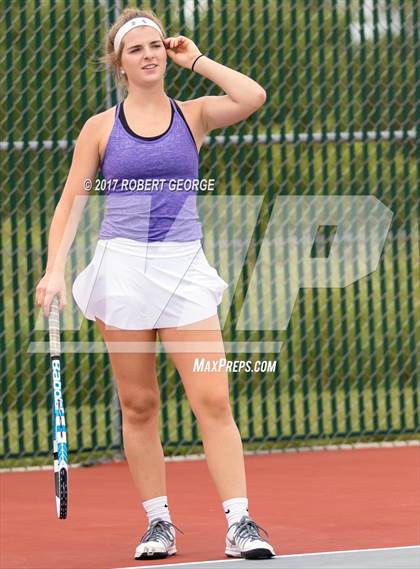 Thumbnail 1 in New Berlin Eisenhower @ Muskego photogallery.