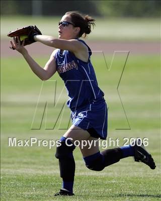 Thumbnail 3 in St. Vincent vs Berean Christian (Section Playoffs) photogallery.