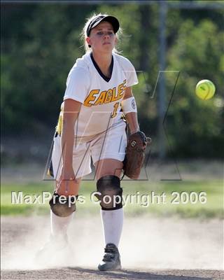 Thumbnail 3 in St. Vincent vs Berean Christian (Section Playoffs) photogallery.