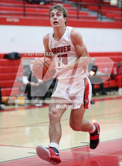 Thumbnail 1 in Amanda-Clearcreek vs Logan Elm photogallery.