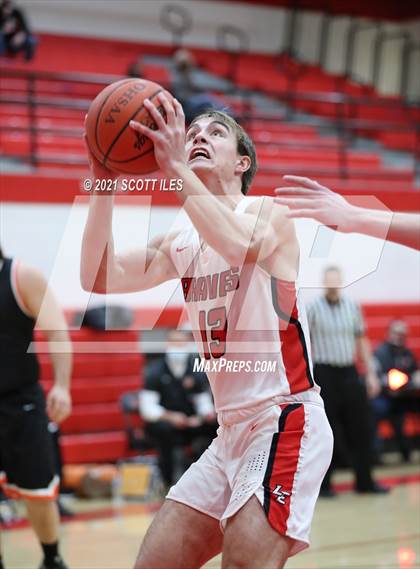 Thumbnail 2 in Amanda-Clearcreek vs Logan Elm photogallery.
