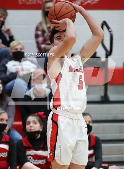 Thumbnail 3 in Amanda-Clearcreek vs Logan Elm photogallery.