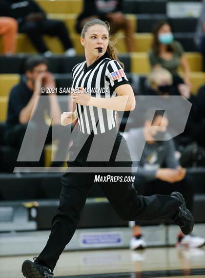 Thumbnail 1 in Providence @ Calabasas photogallery.