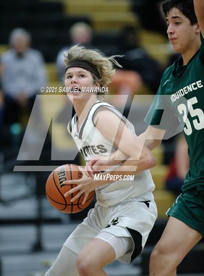 Thumbnail 3 in Providence @ Calabasas photogallery.
