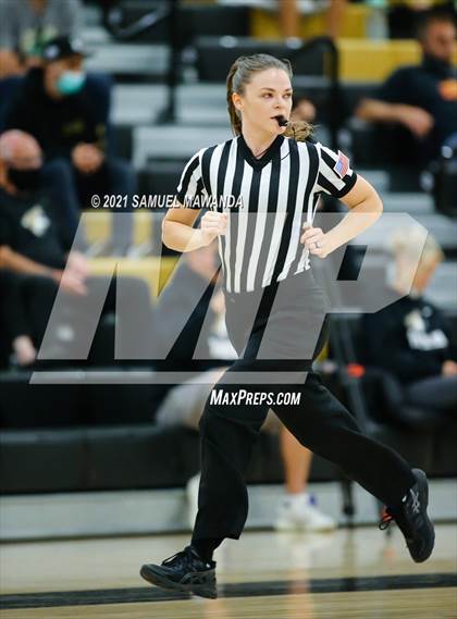 Thumbnail 3 in Providence @ Calabasas photogallery.