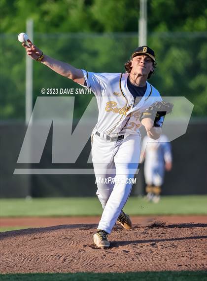 Thumbnail 3 in Muscatine @ Bettendorf photogallery.