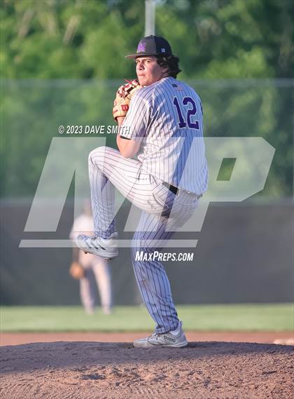 Thumbnail 2 in Muscatine @ Bettendorf photogallery.