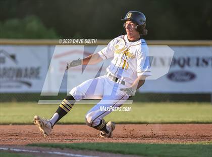 Thumbnail 2 in Muscatine @ Bettendorf photogallery.