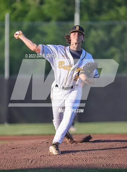 Thumbnail 2 in Muscatine @ Bettendorf photogallery.
