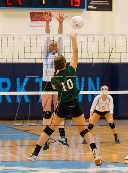 Thumbnail 2 in Falls Church @ Yorktown photogallery.