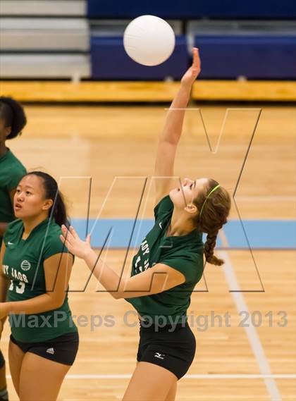 Thumbnail 1 in Falls Church @ Yorktown photogallery.