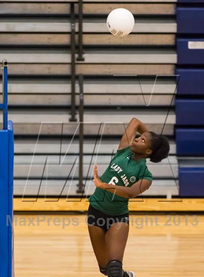 Thumbnail 1 in Falls Church @ Yorktown photogallery.