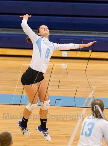 Thumbnail 1 in Falls Church @ Yorktown photogallery.