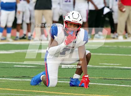 Thumbnail 3 in Lake Braddock vs Gar-Field (Scrimmage) photogallery.