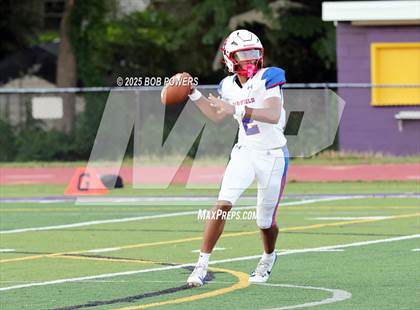 Thumbnail 1 in Lake Braddock vs Gar-Field (Scrimmage) photogallery.