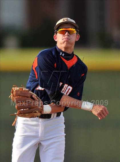 Thumbnail 2 in McKinney North  vs. Adams (Class 4A Region II Playoffs) photogallery.