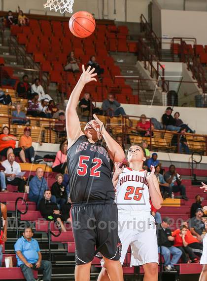 Thumbnail 1 in Burkburnett vs. Wichita Falls (Fantasy of Lights Tournament) photogallery.