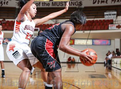 Thumbnail 3 in Burkburnett vs. Wichita Falls (Fantasy of Lights Tournament) photogallery.