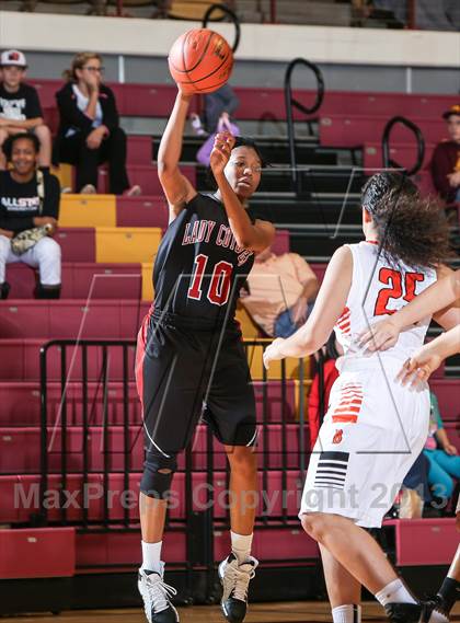 Thumbnail 2 in Burkburnett vs. Wichita Falls (Fantasy of Lights Tournament) photogallery.