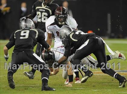Thumbnail 1 in Hamilton vs. Desert Ridge (AIA State 5A-I Final) photogallery.