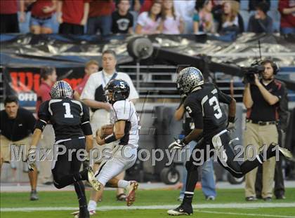 Thumbnail 3 in Hamilton vs. Desert Ridge (AIA State 5A-I Final) photogallery.