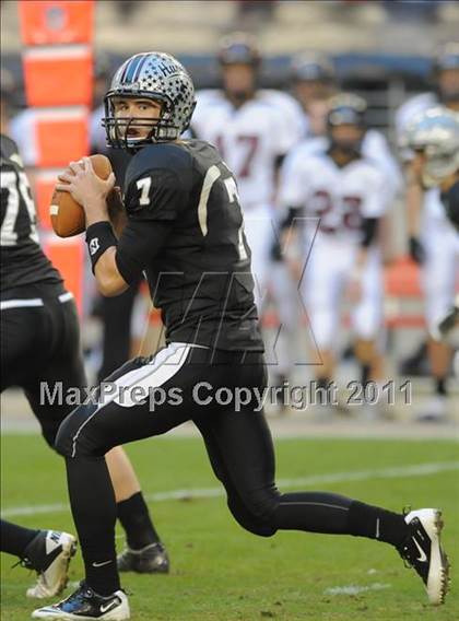 Thumbnail 2 in Hamilton vs. Desert Ridge (AIA State 5A-I Final) photogallery.