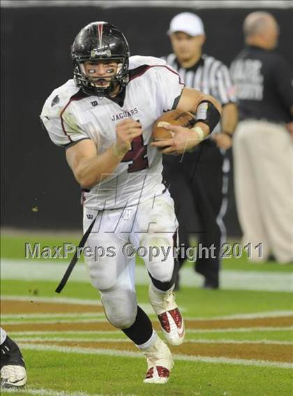 Thumbnail 1 in Hamilton vs. Desert Ridge (AIA State 5A-I Final) photogallery.