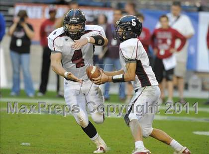 Thumbnail 1 in Hamilton vs. Desert Ridge (AIA State 5A-I Final) photogallery.